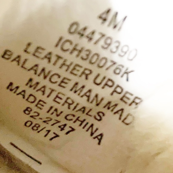 Cabela’s Pink Suede Moccasin Slippers with Faux Shearling Lining Leather Laces - Picture 9 of 10